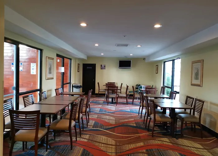 The Mariner Resort